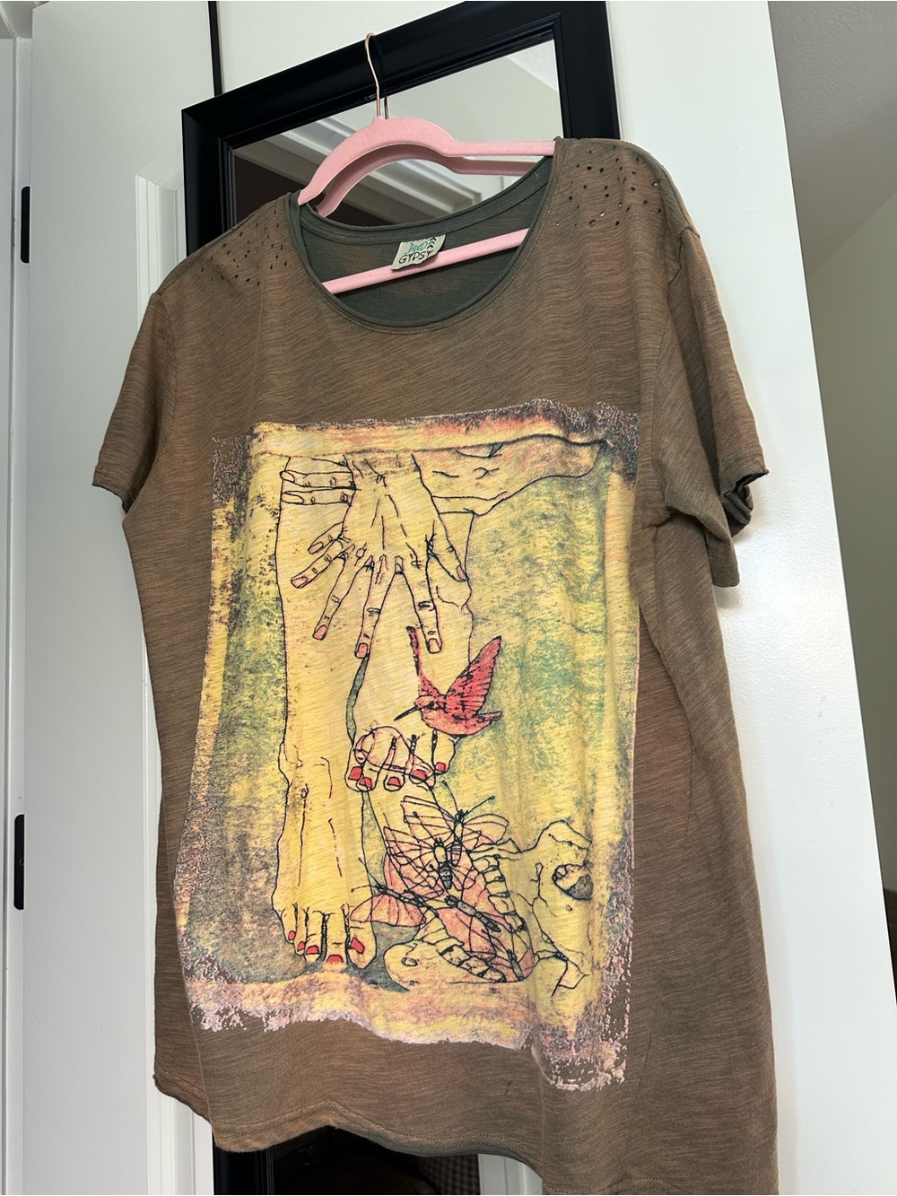 Olive Graphic Short-Sleeve Tee with Vintage Print - Picture 12 of 12